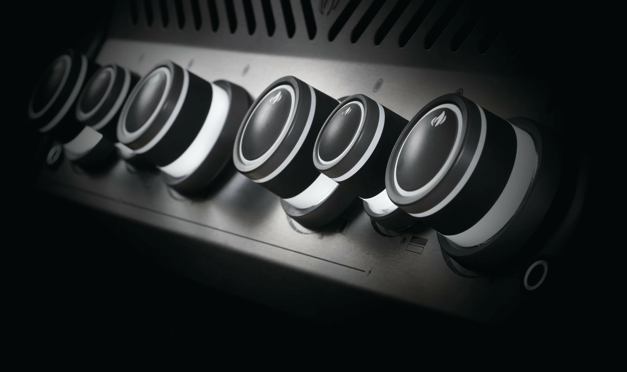 Napoleon Rogue SE525RSIB-1 Gasbarbecue 6 Napoleon Rogue SE525RSIB-1 Gasbarbecue - Afbeelding 6